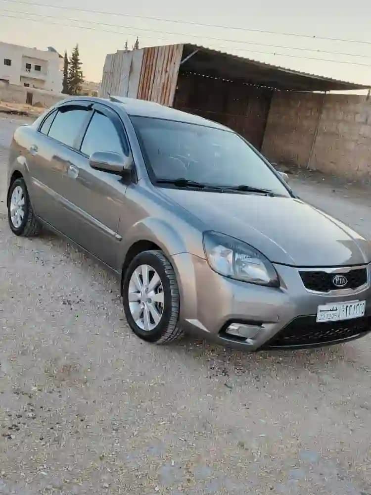 2011 كيا ريو