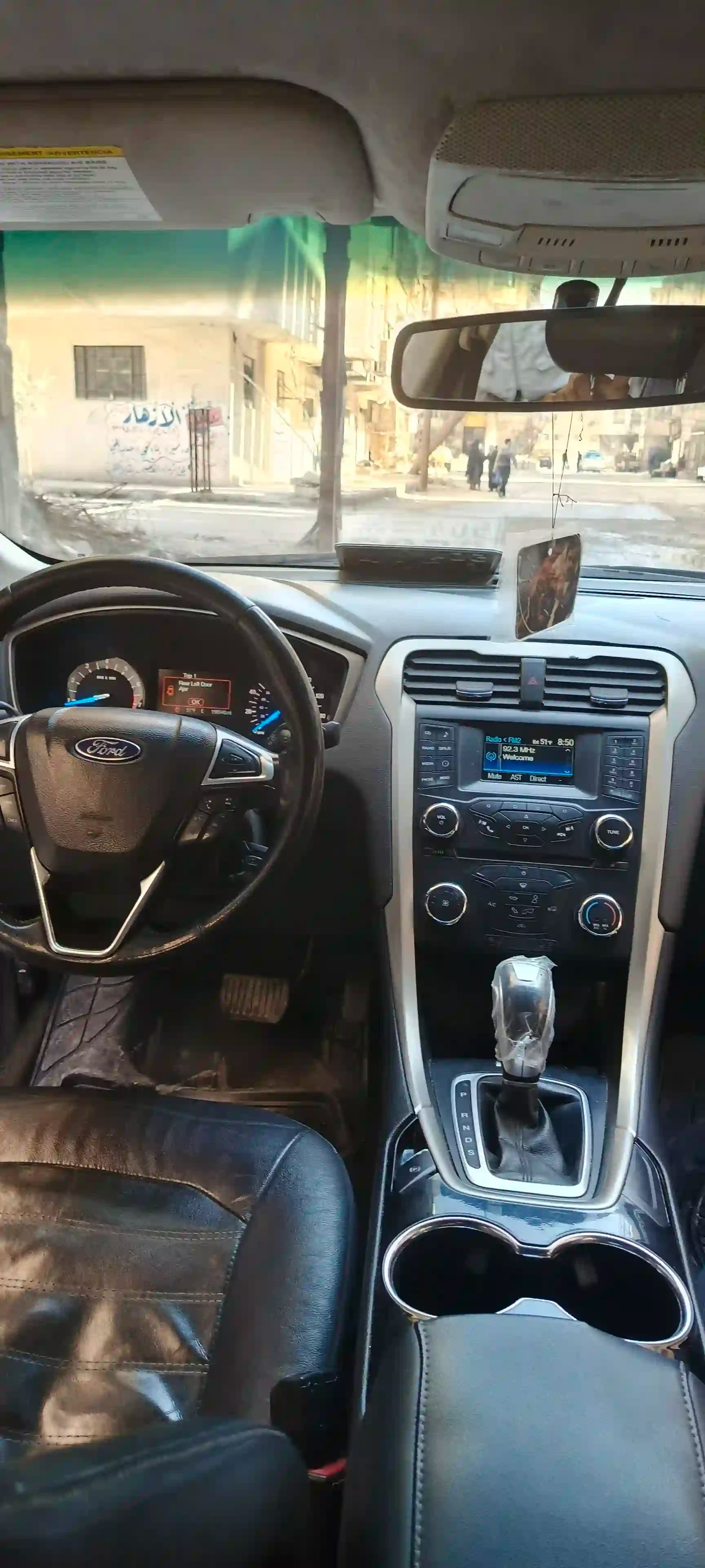 2014 فورد فيوجن - Image 3