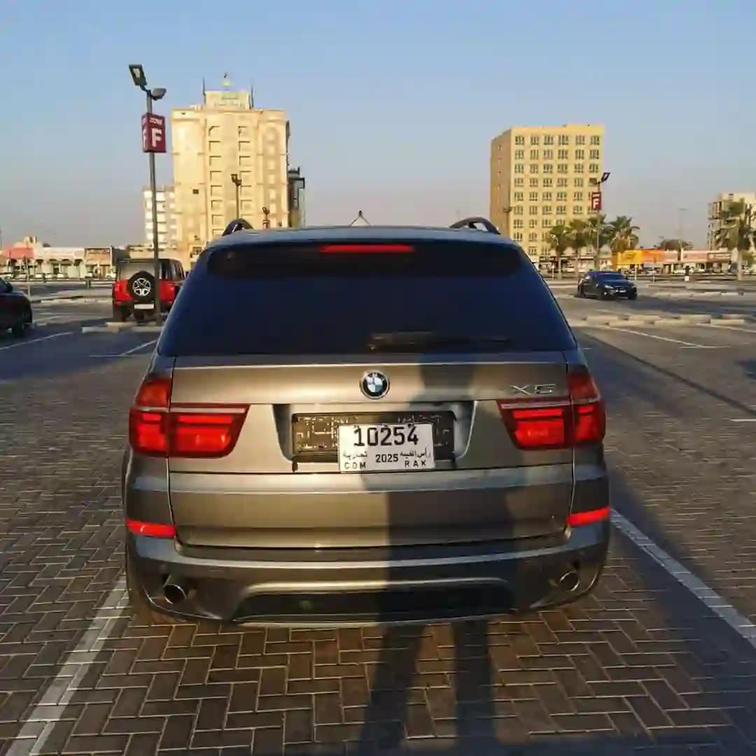 2013 بي إم دبليو X5 - Image 3