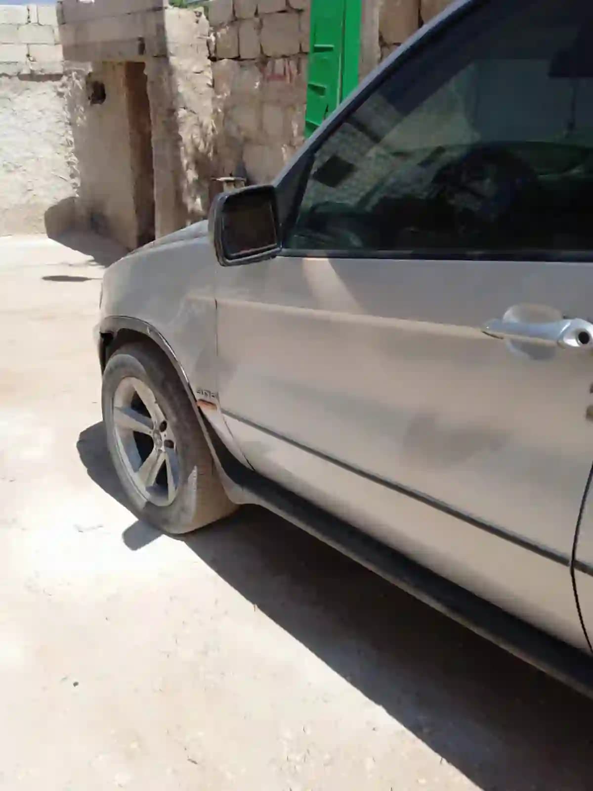 2002 بي إم دبليو X5 - Image 3