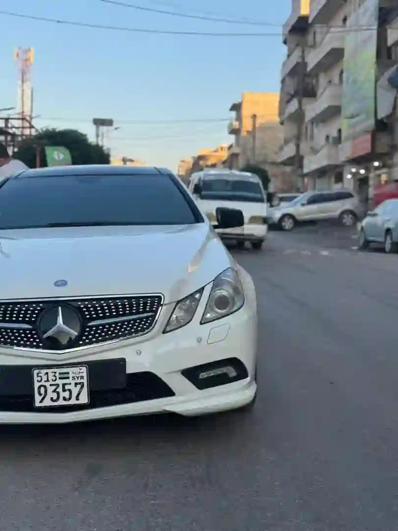 2011 مرسيدس بنز E CLASS - Image 19