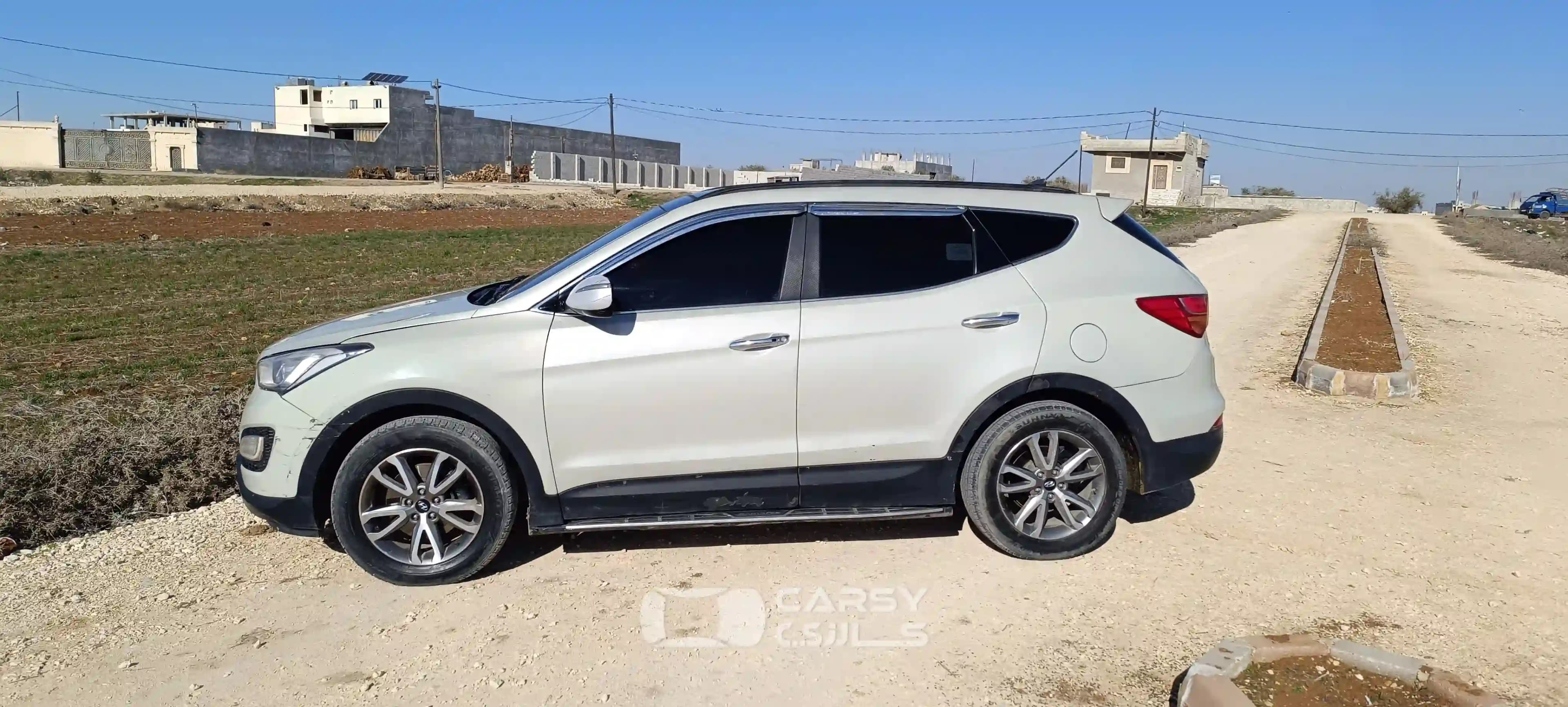 2013 هيونداي سانتا في