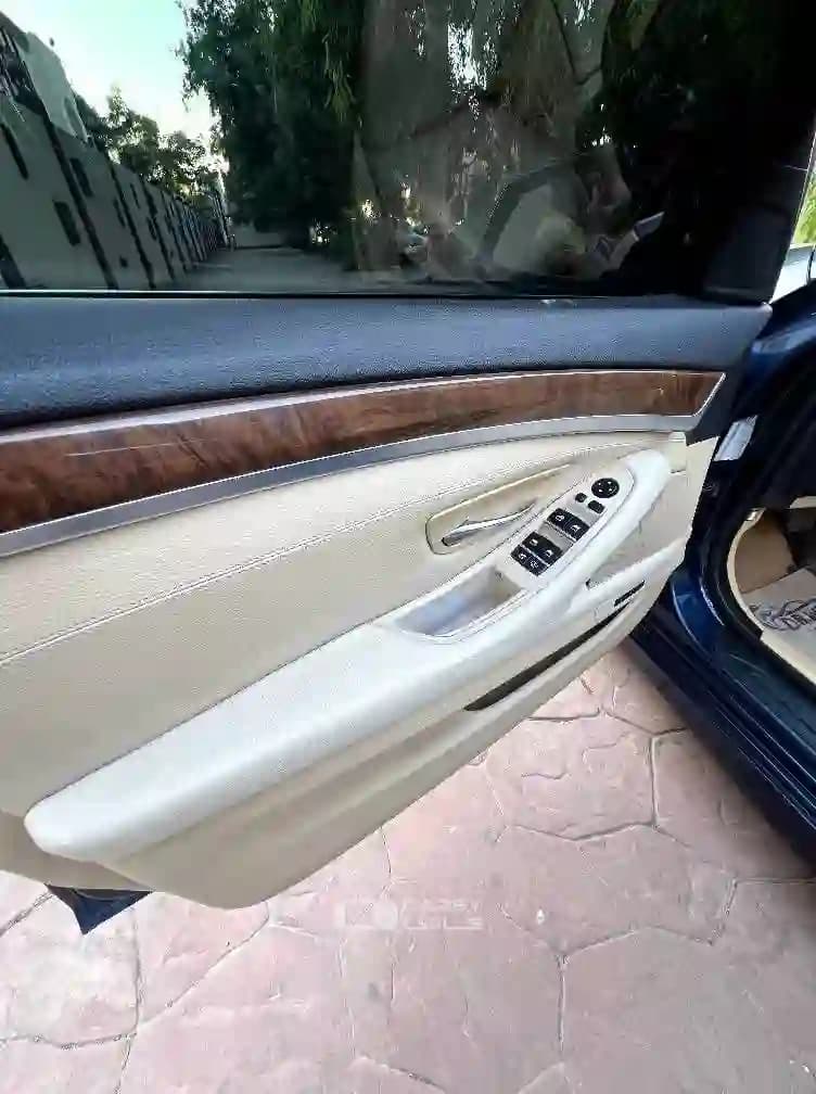 2012 بي إم دبليو M5 - Image 8