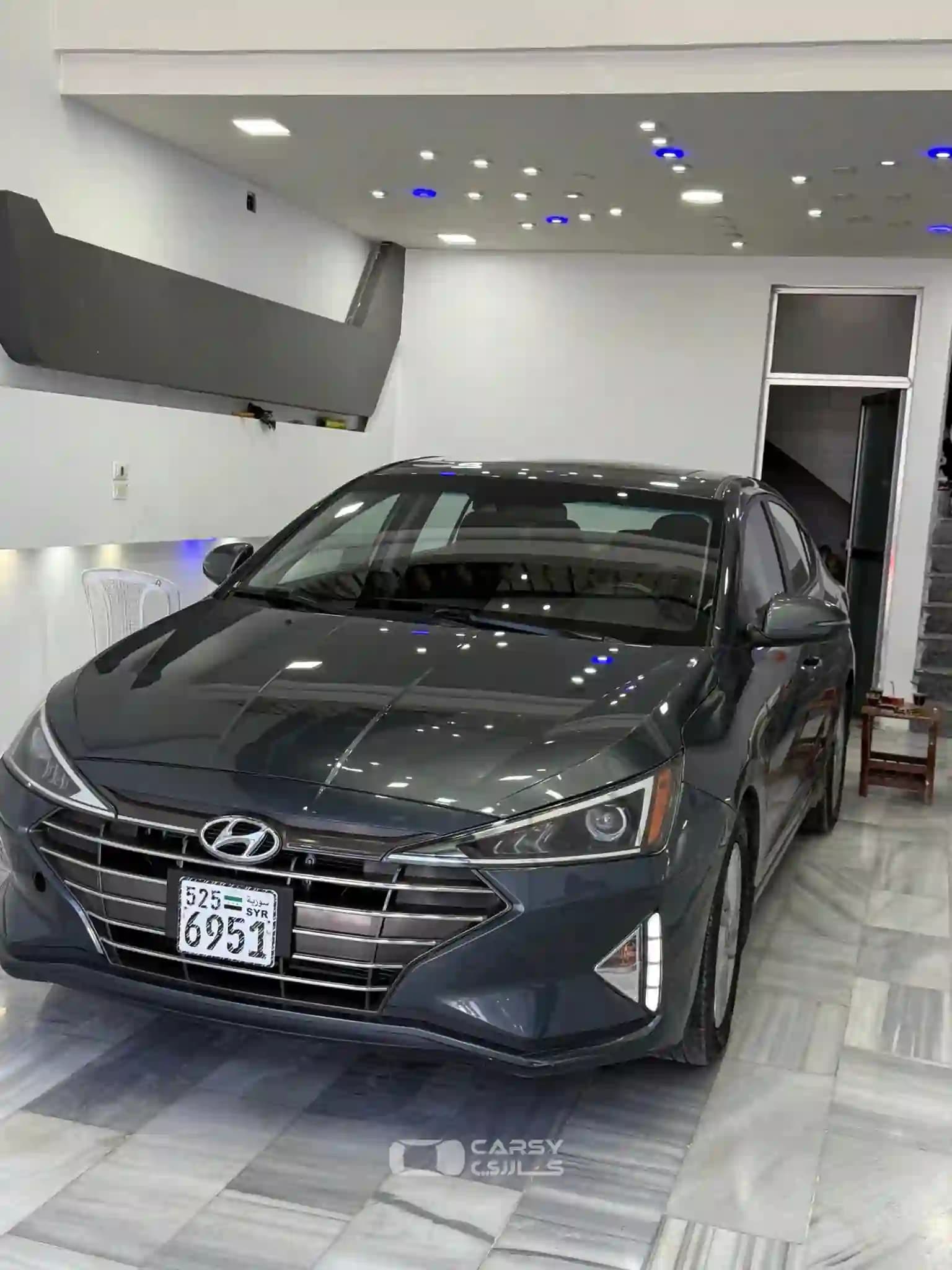 2020 هيونداي إلنترا - Image 4