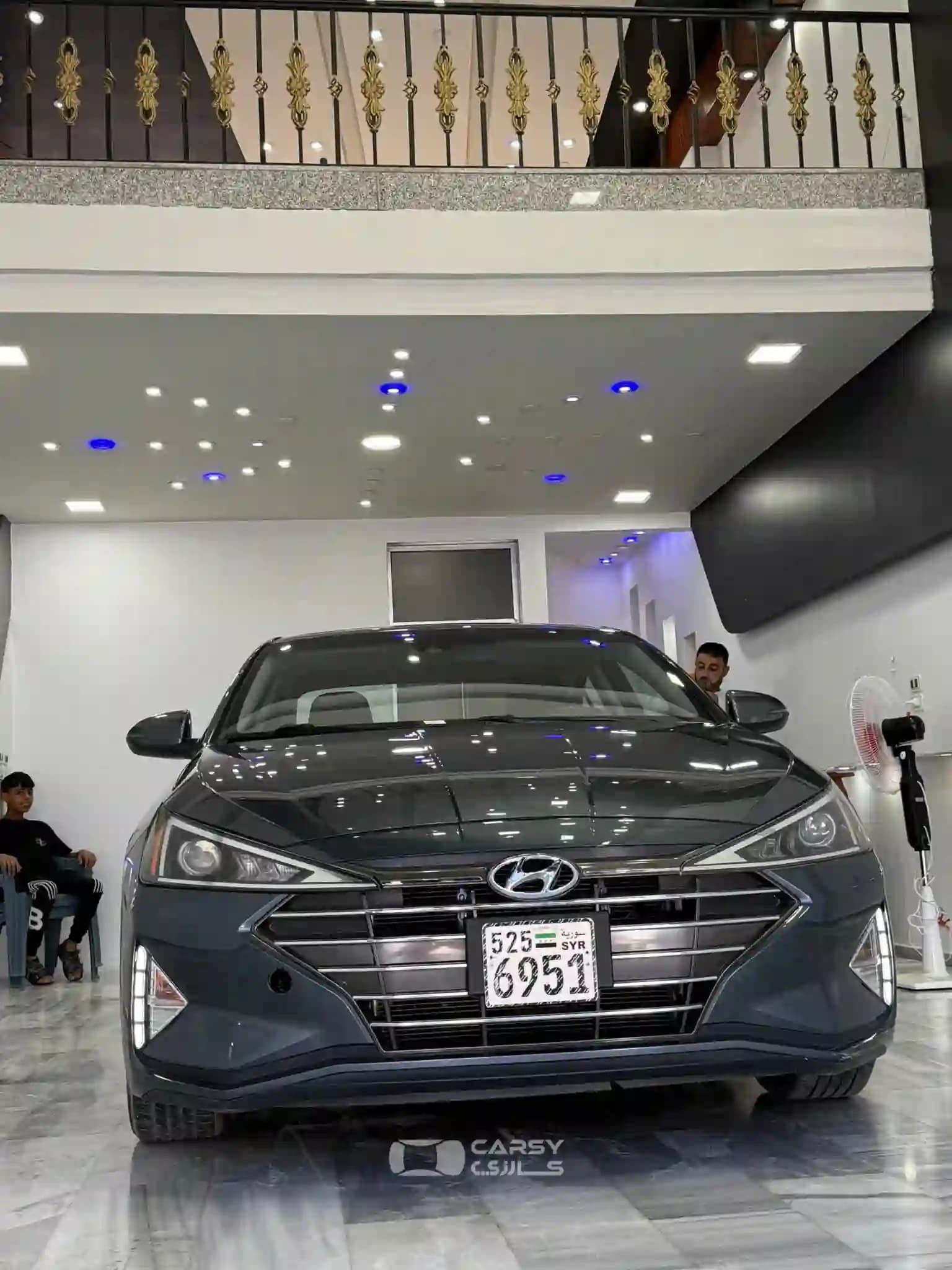 2020 هيونداي إلنترا - Image 3