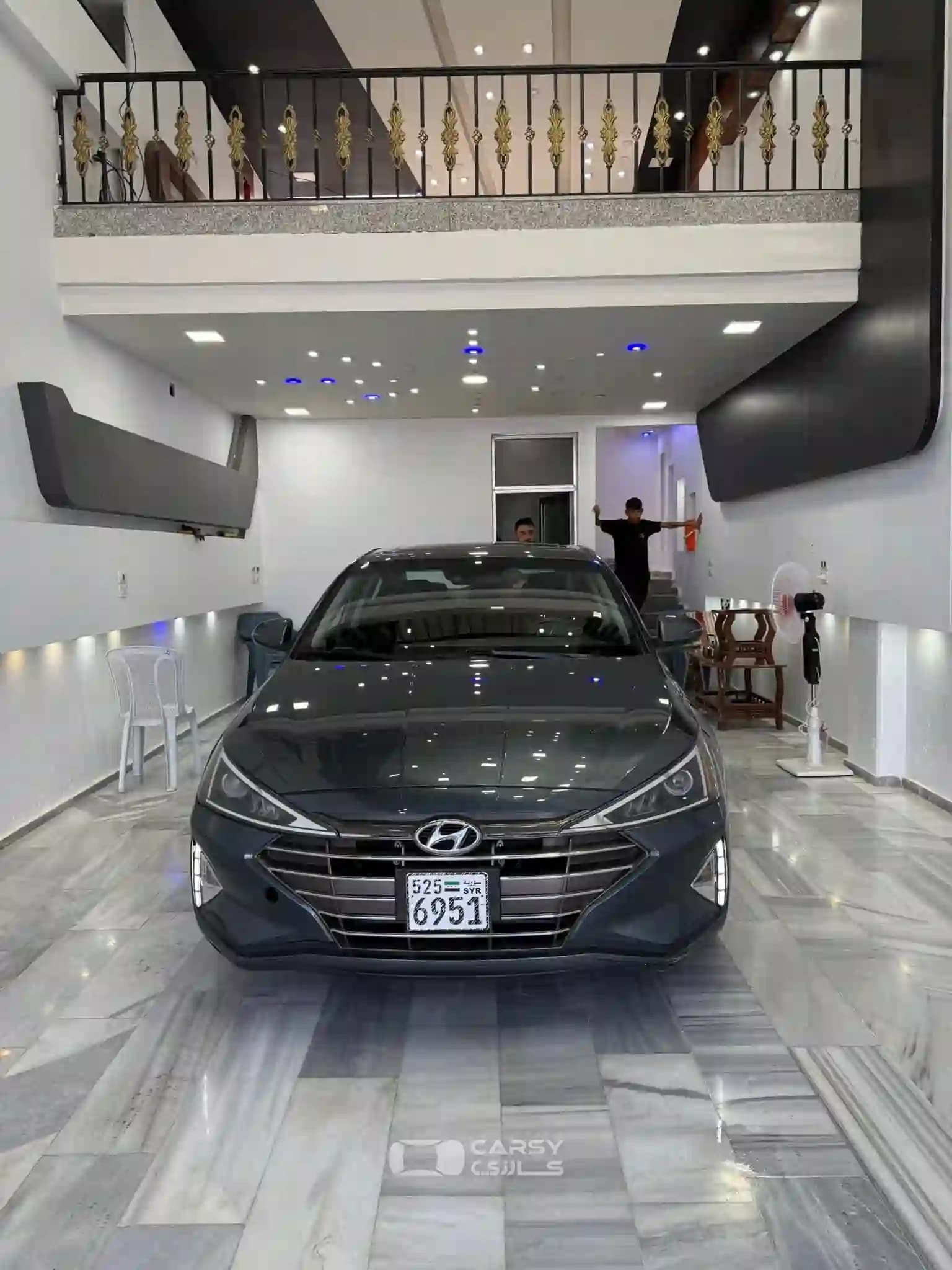 2020 هيونداي إلنترا - Image 11