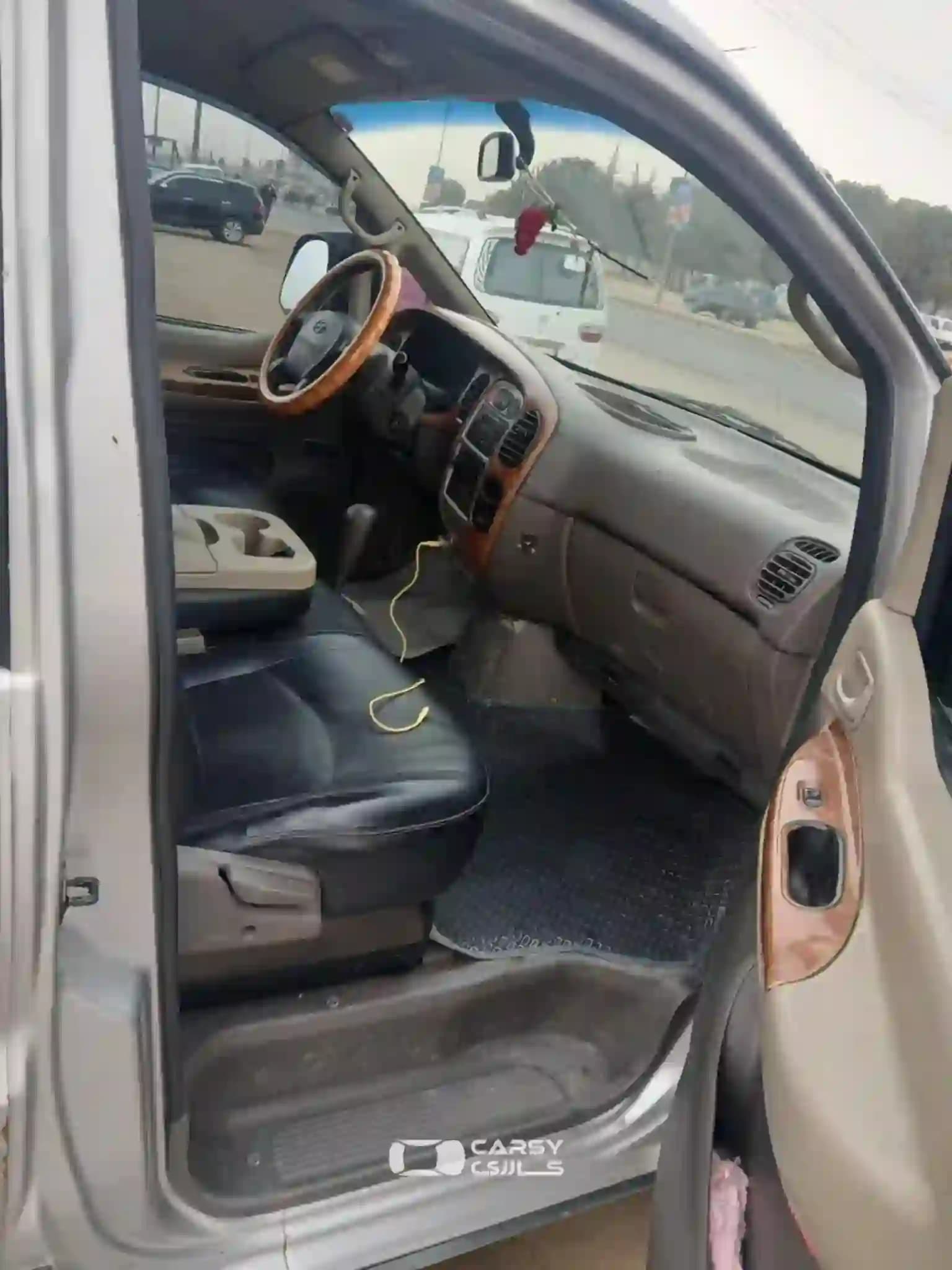 2004 هيونداي H1 - Image 3