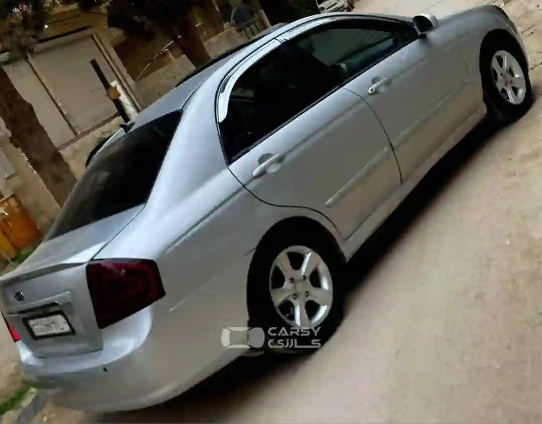 2009 كيا سيراتو - Image 3