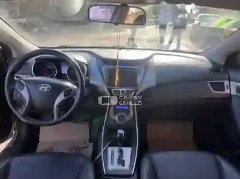 2013 هيونداي إلنترا - Image 7