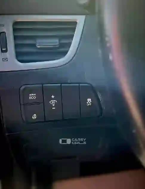 2013 هيونداي إلنترا - Image 9