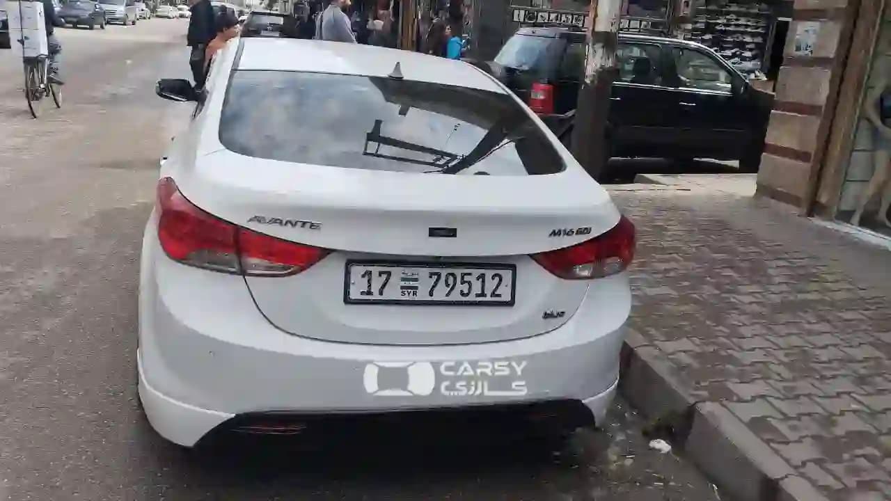 2012 هيونداي إلنترا - Image 2