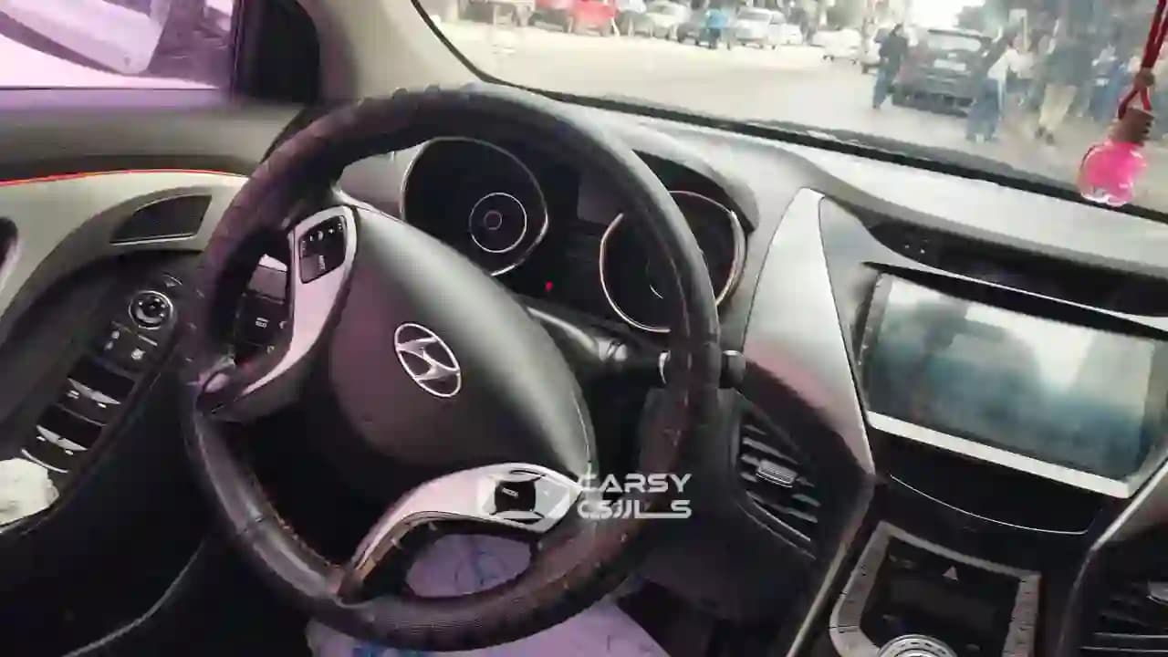 2012 هيونداي إلنترا - Image 5