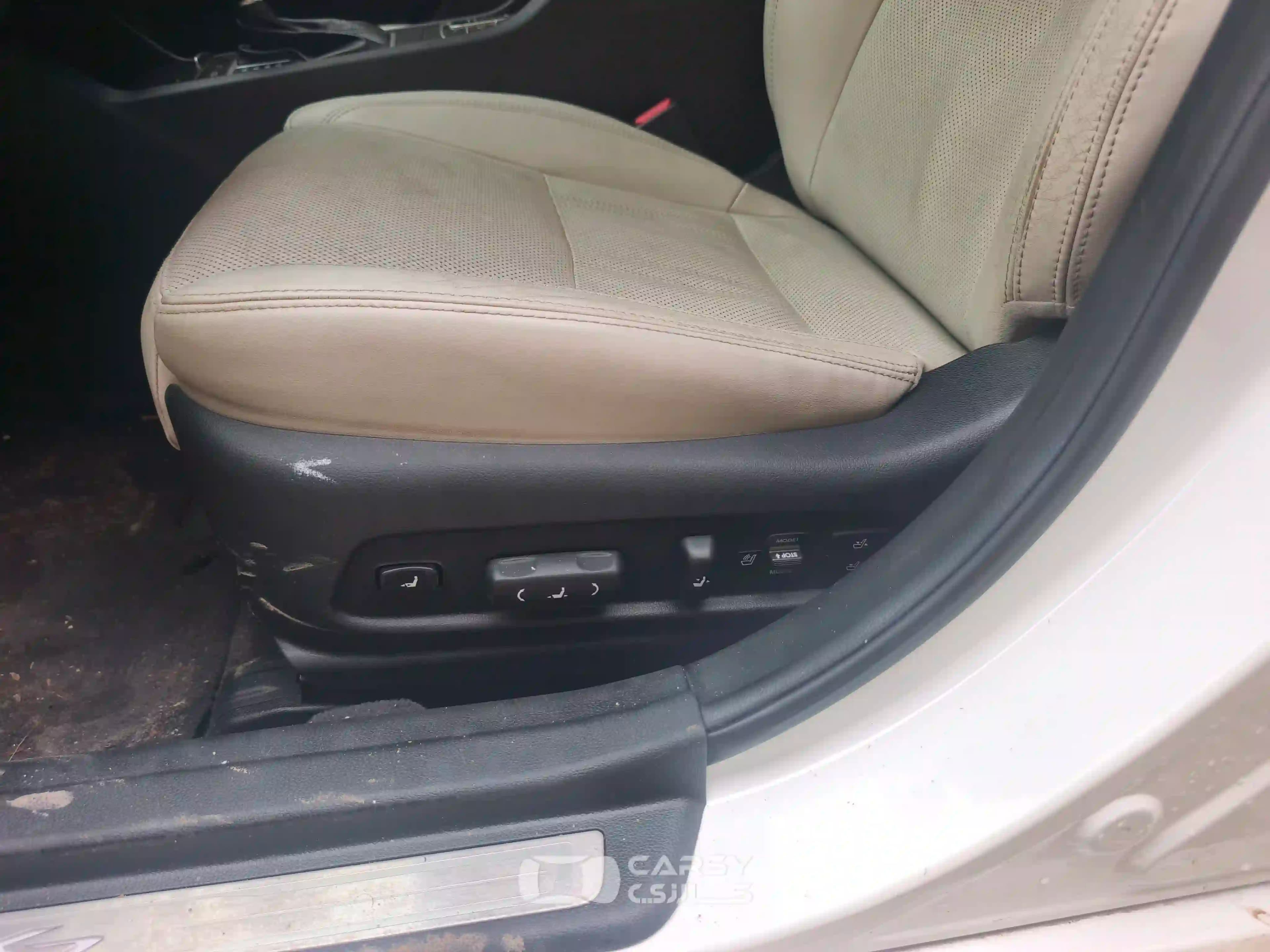 2012 كيا K7 - Image 8