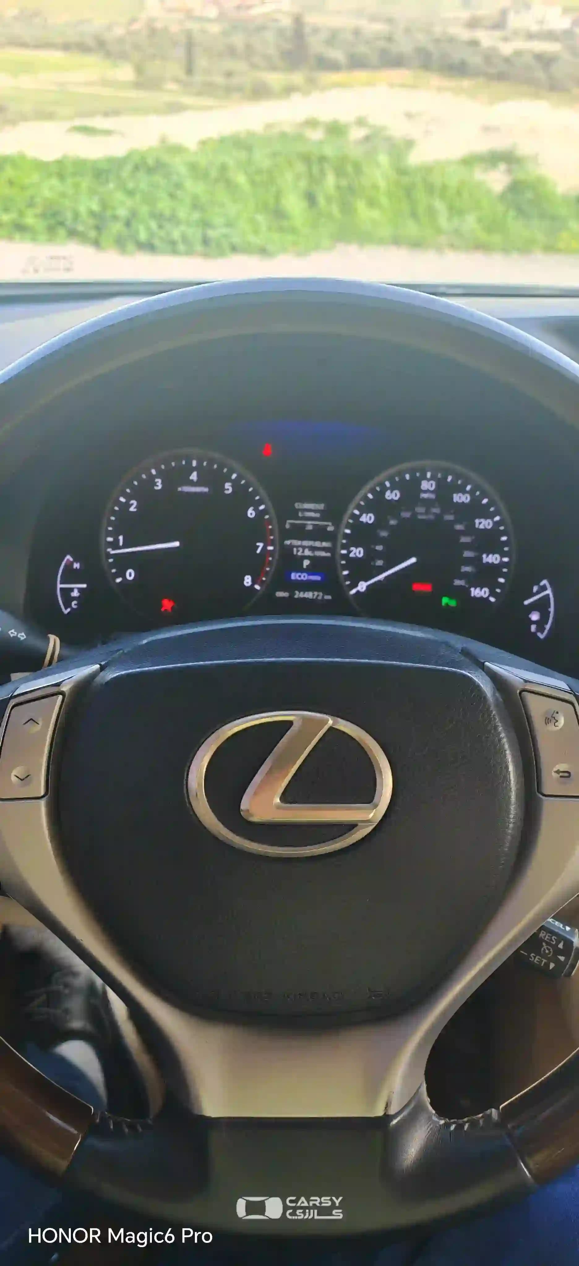 2013 لكزس ES - Image 6