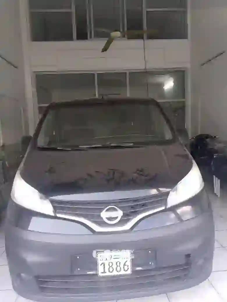 2016 نيسان NV350 - Image 3