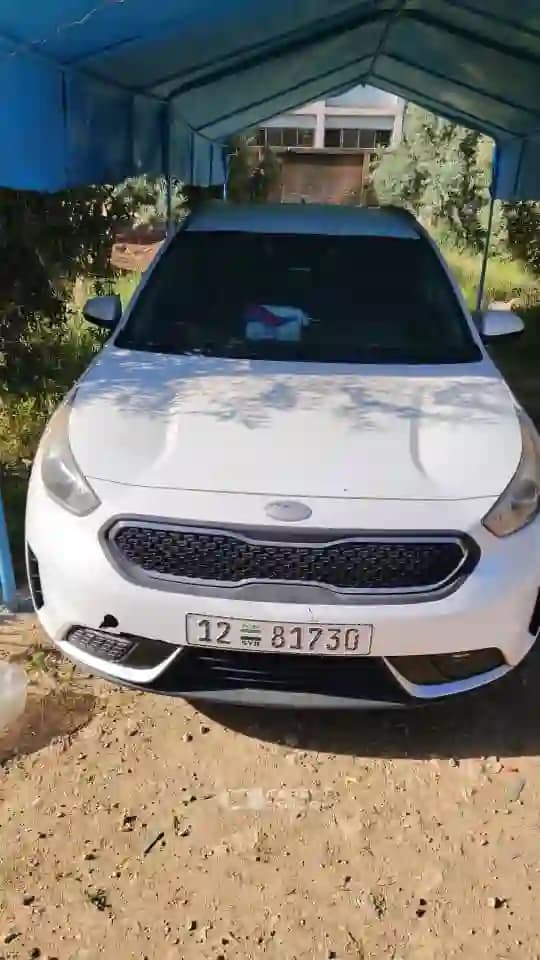 2017 كيا نيرو
