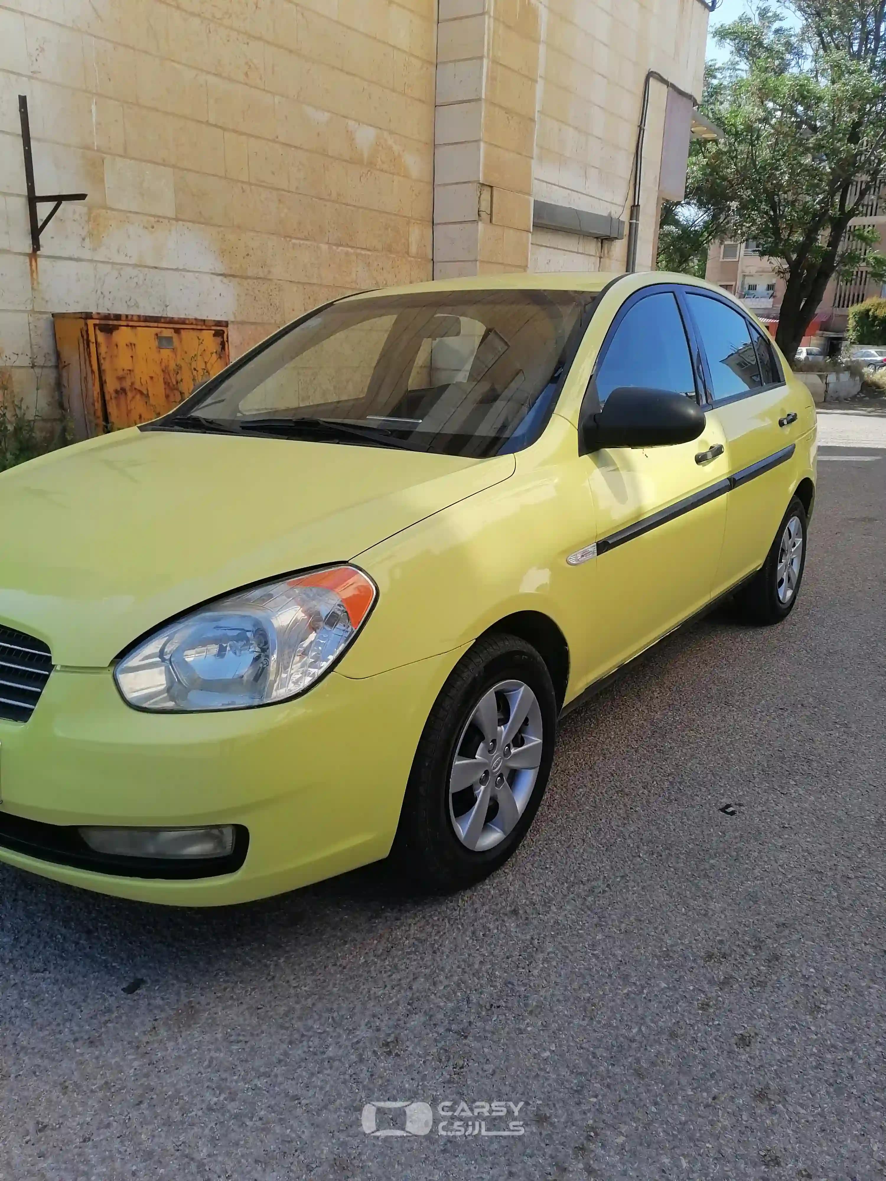 2010 هيونداي اكسنت