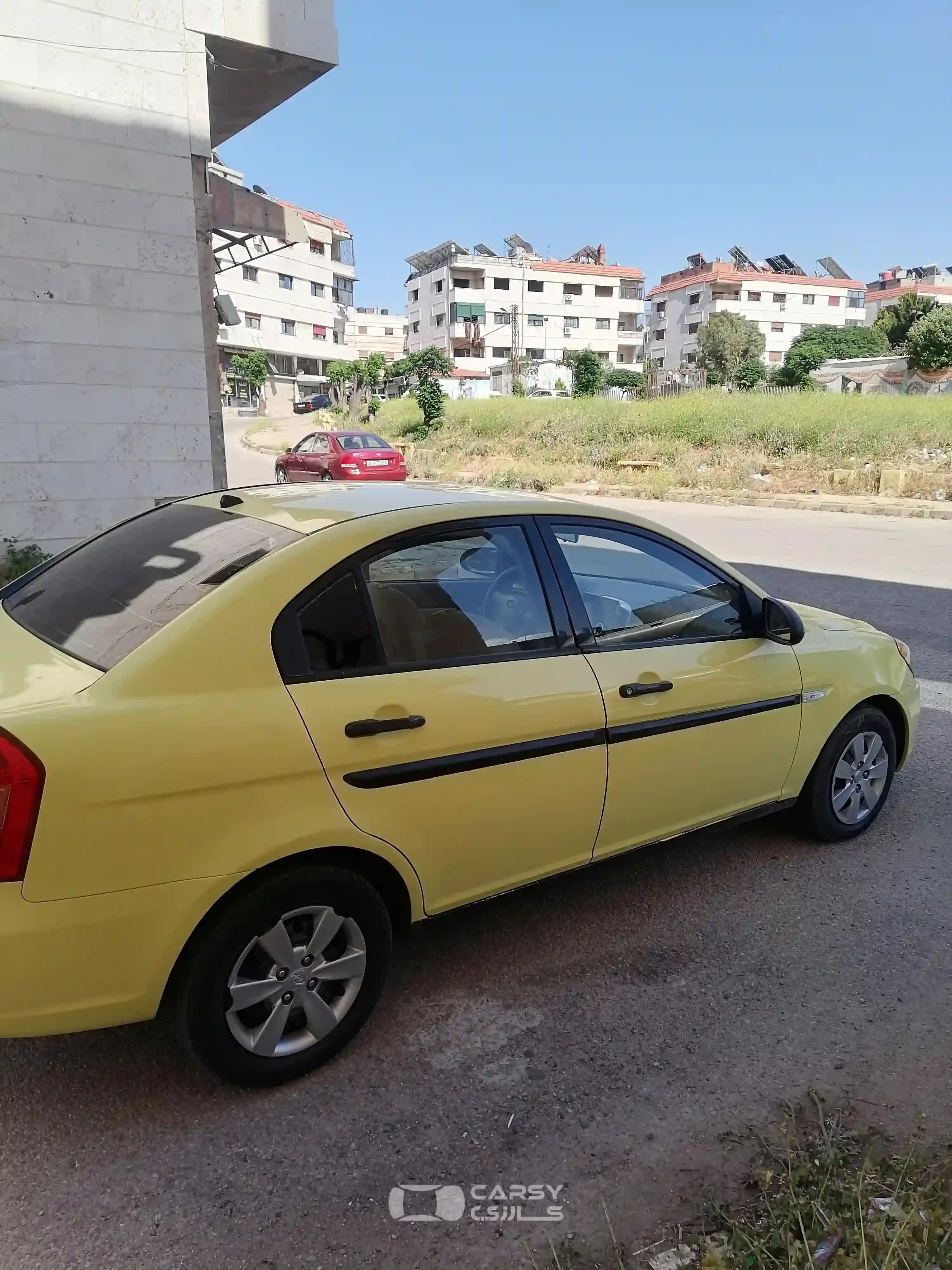 2010 هيونداي اكسنت - Image 6