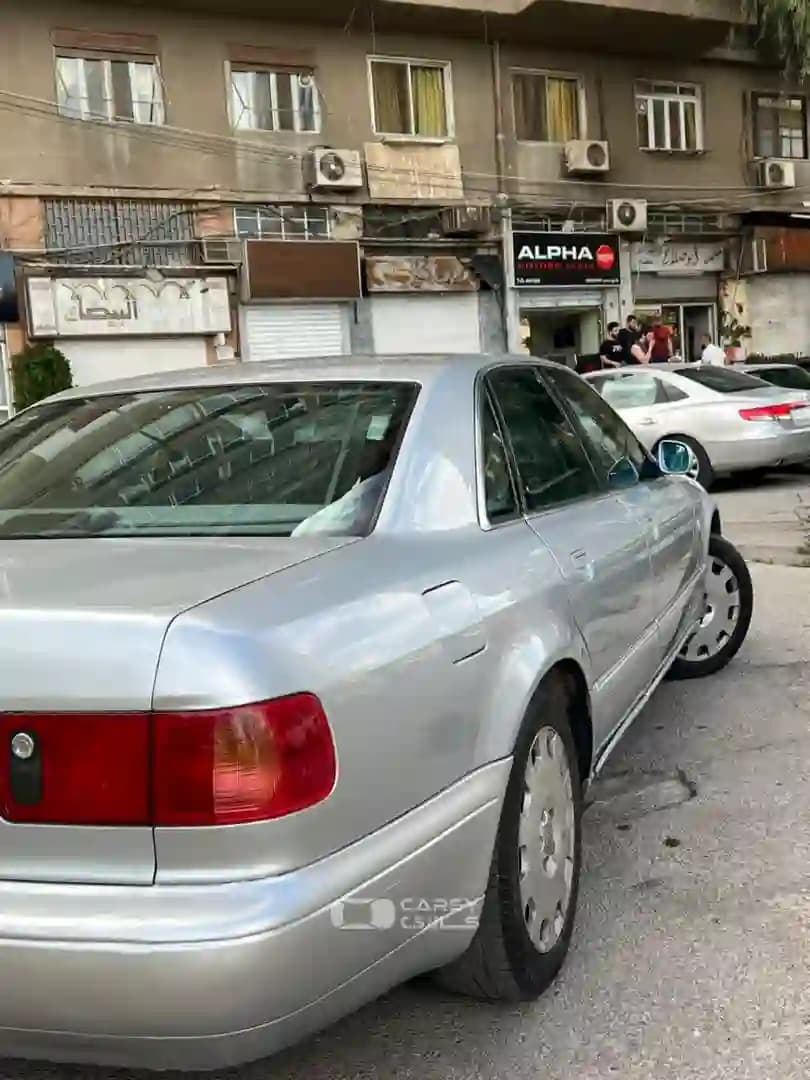 1998 أودي A8