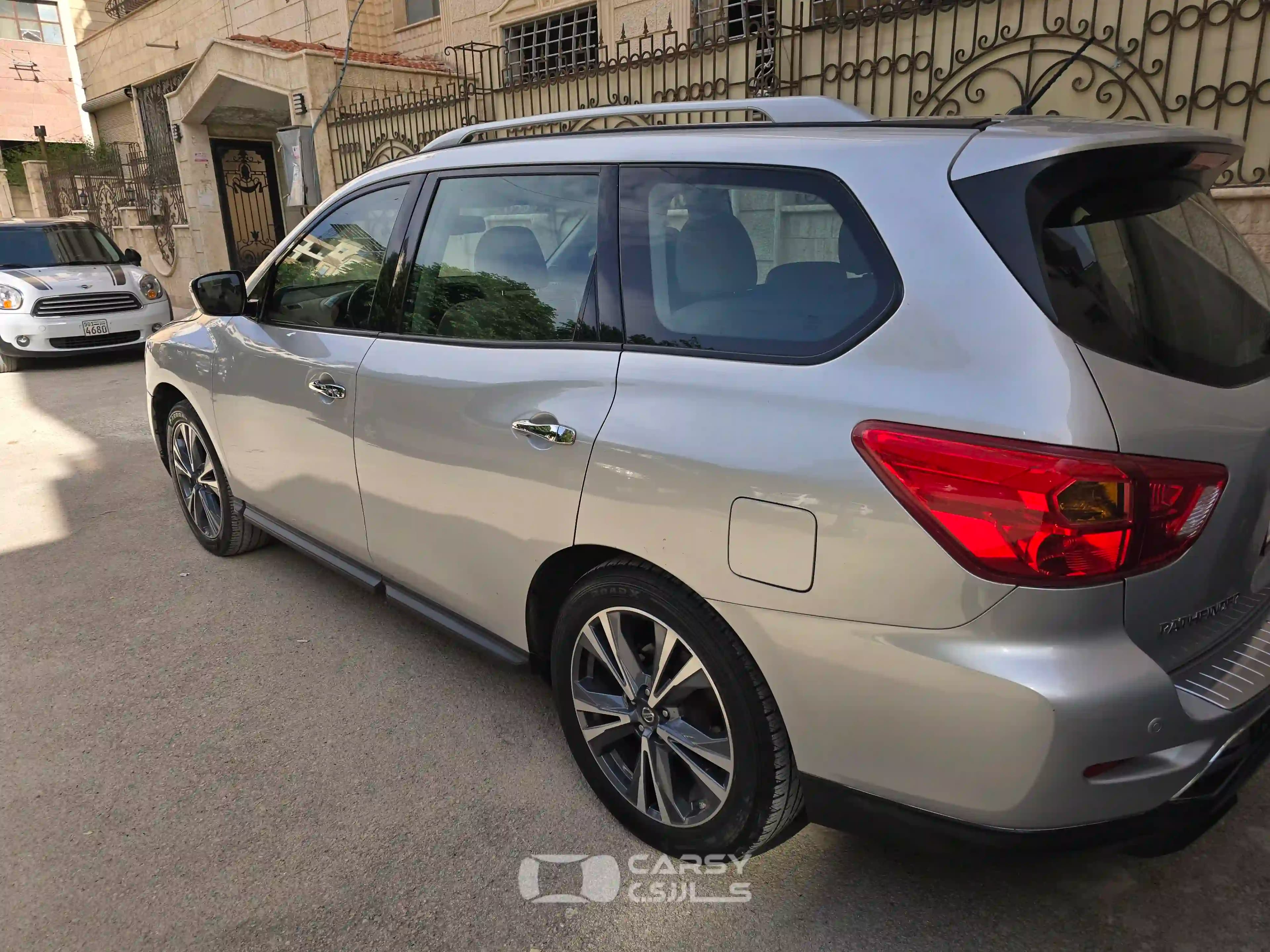 2019 نيسان باثفندر