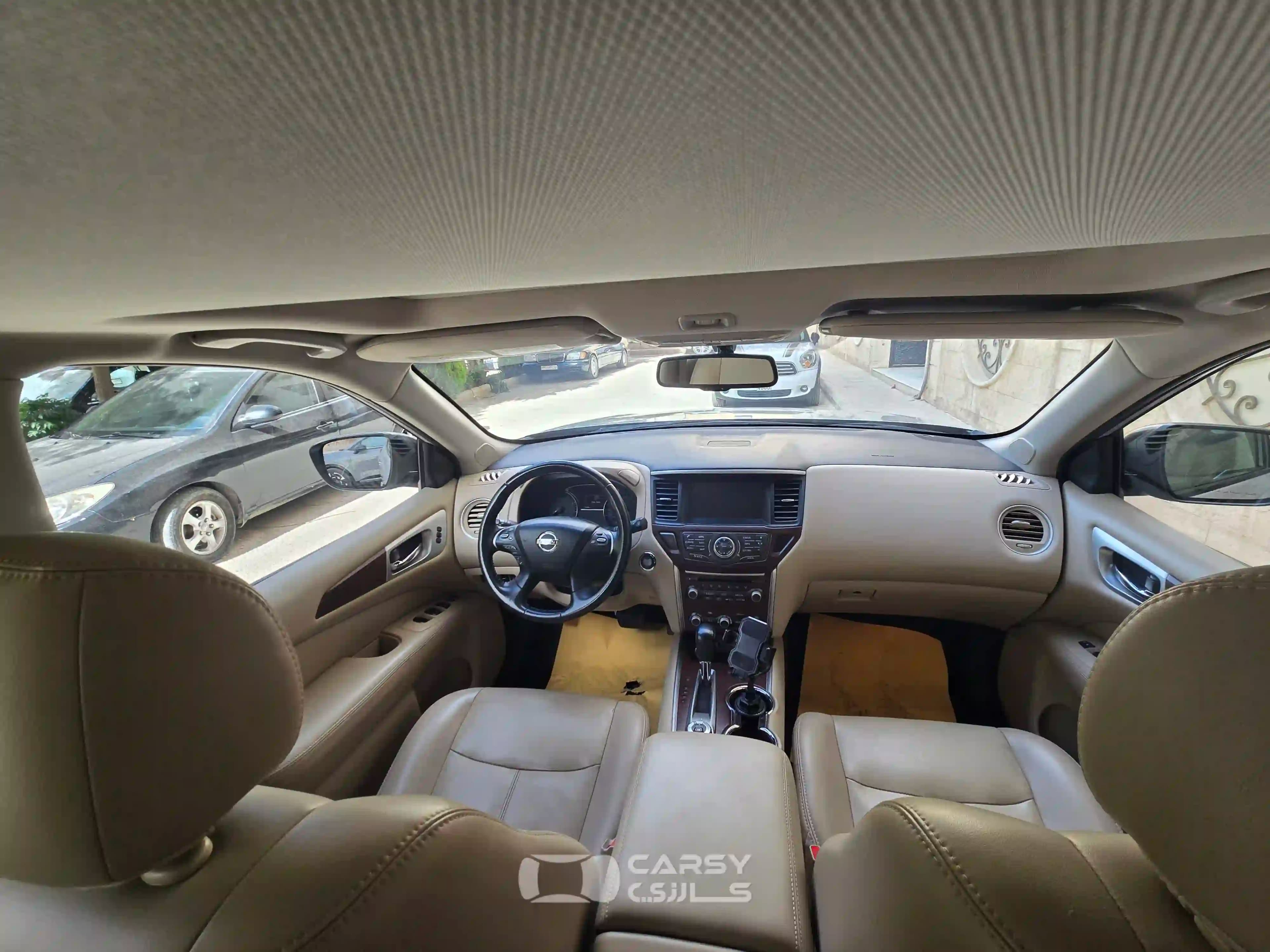 2019 نيسان باثفندر - Image 7