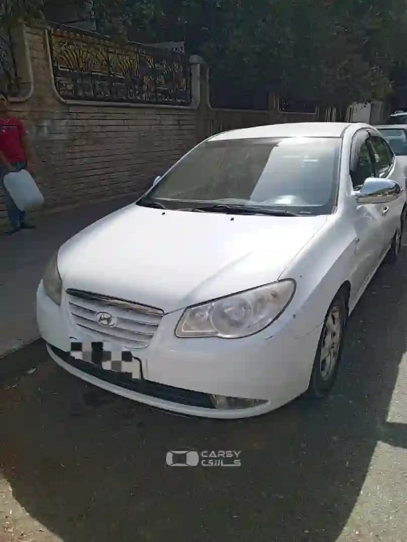 2008 هيونداي إلنترا
