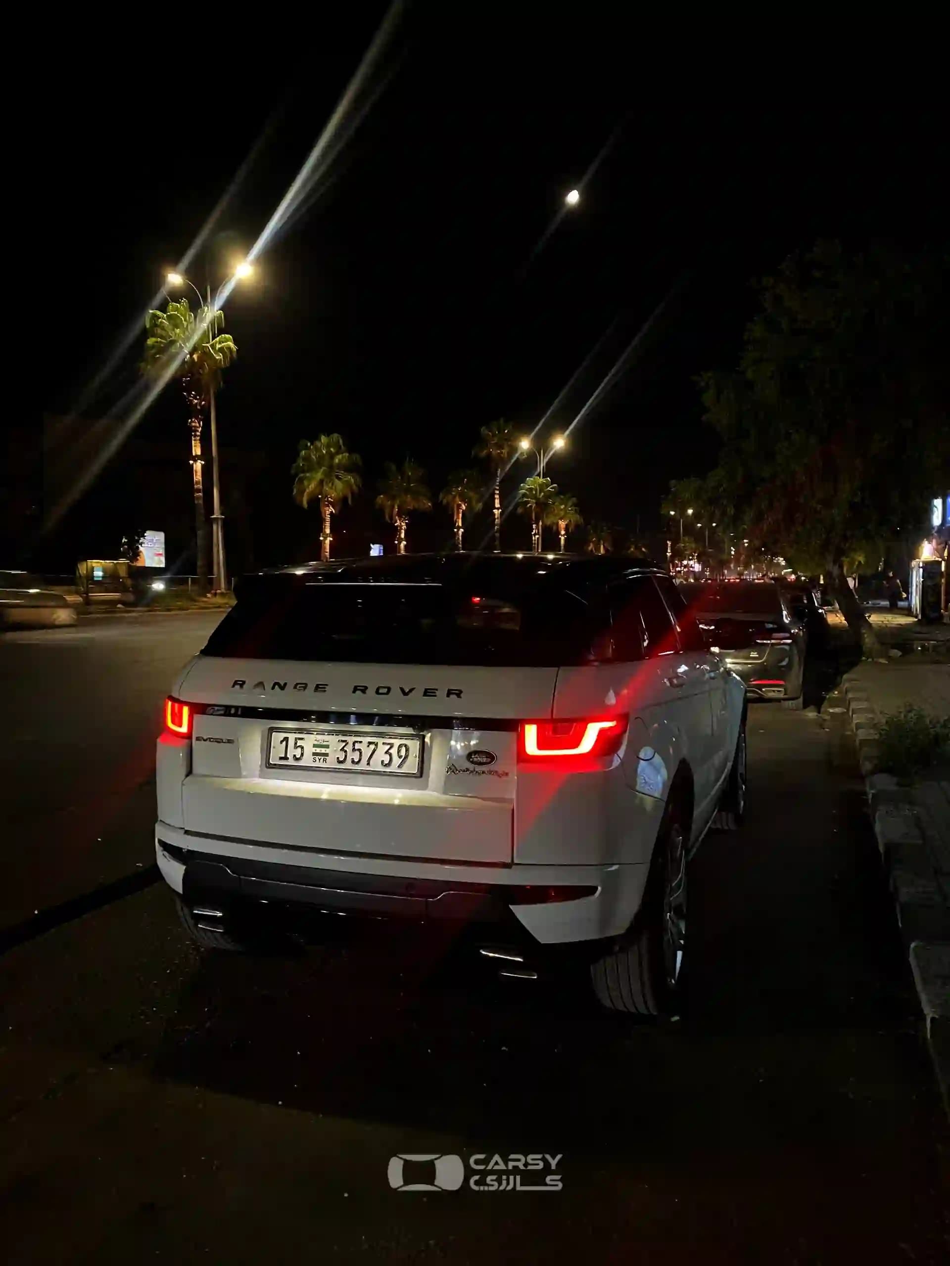 2016 لاندروفر ايفوك - Image 2