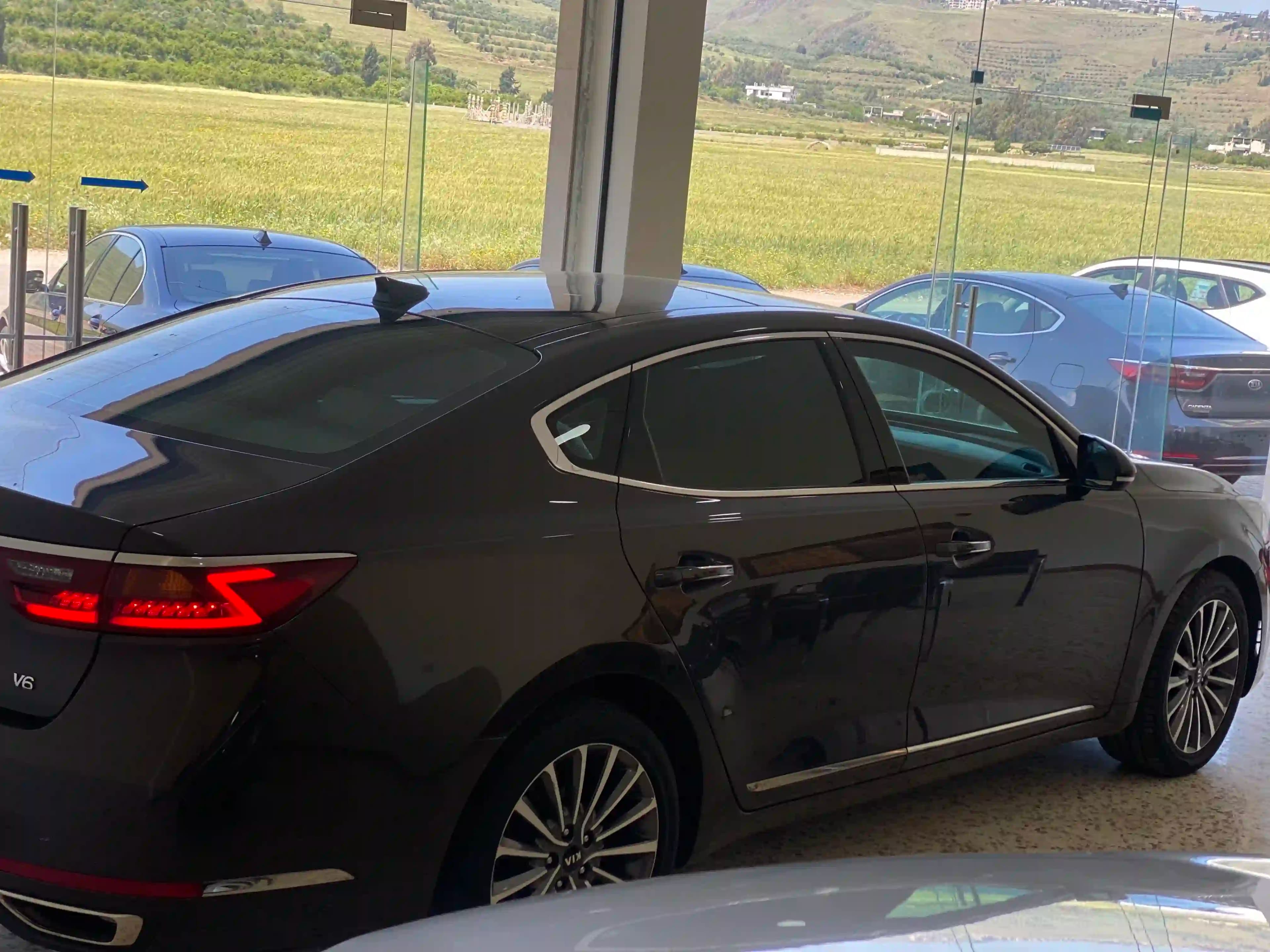 2019 كيا كادينزا - Image 4