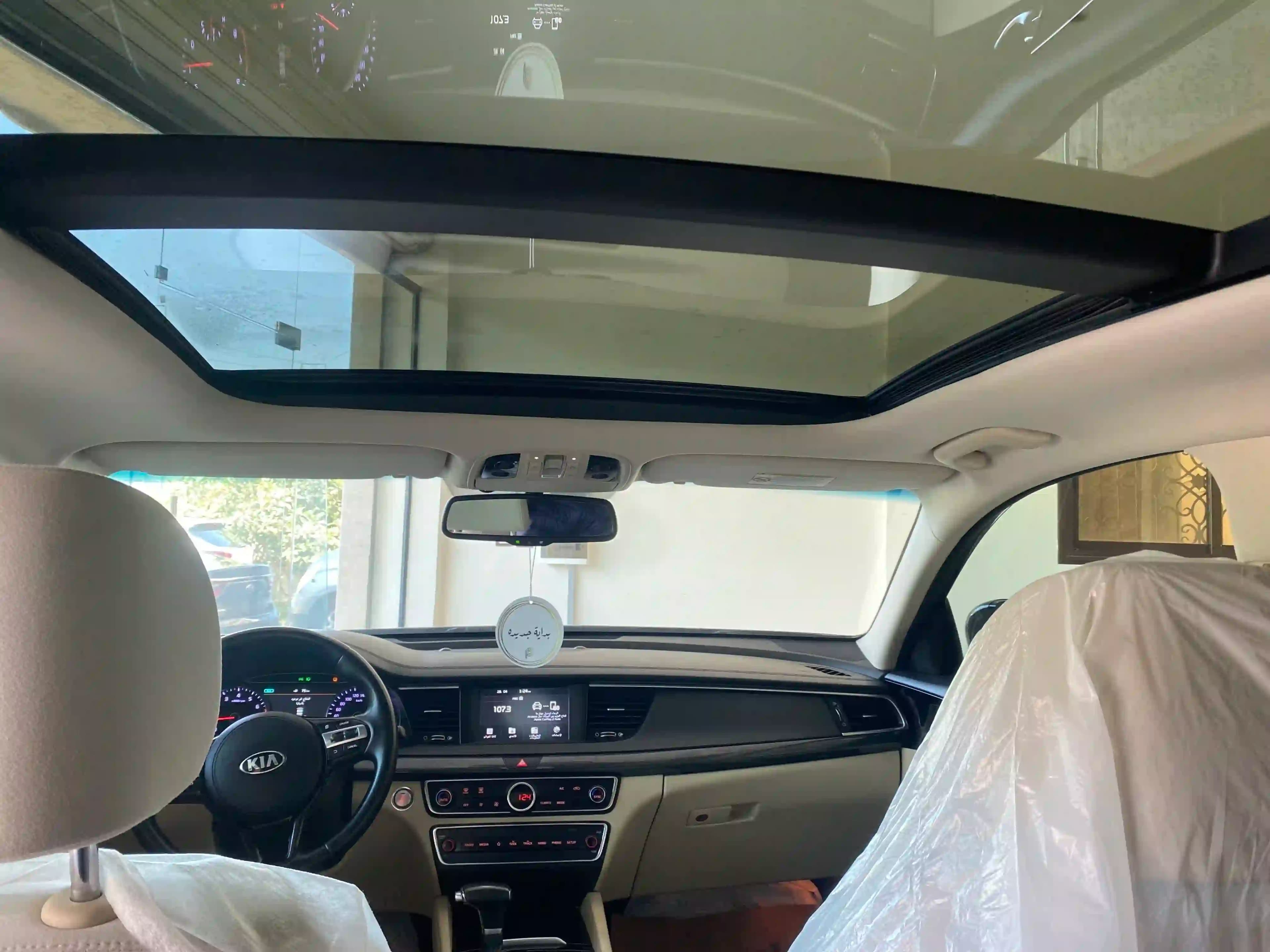 2019 كيا كادينزا - Image 7