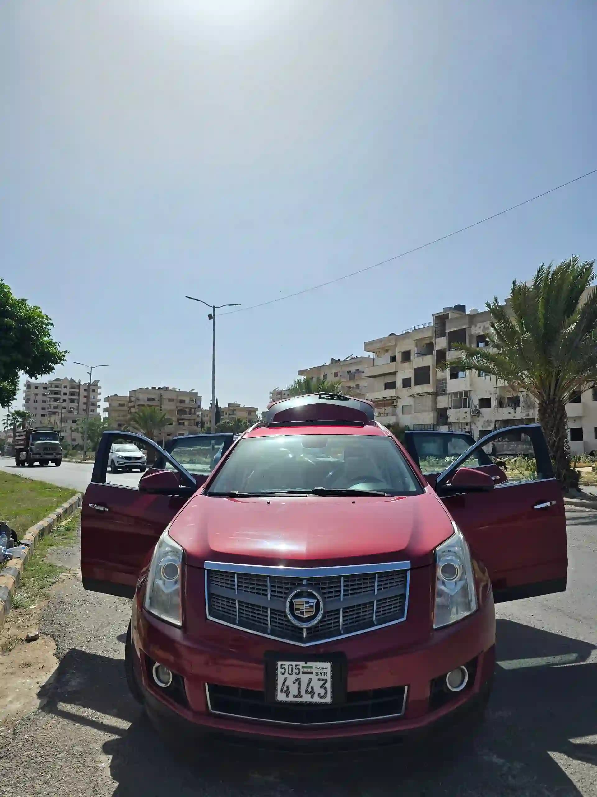 2011 كاديلك SRX - Image 3