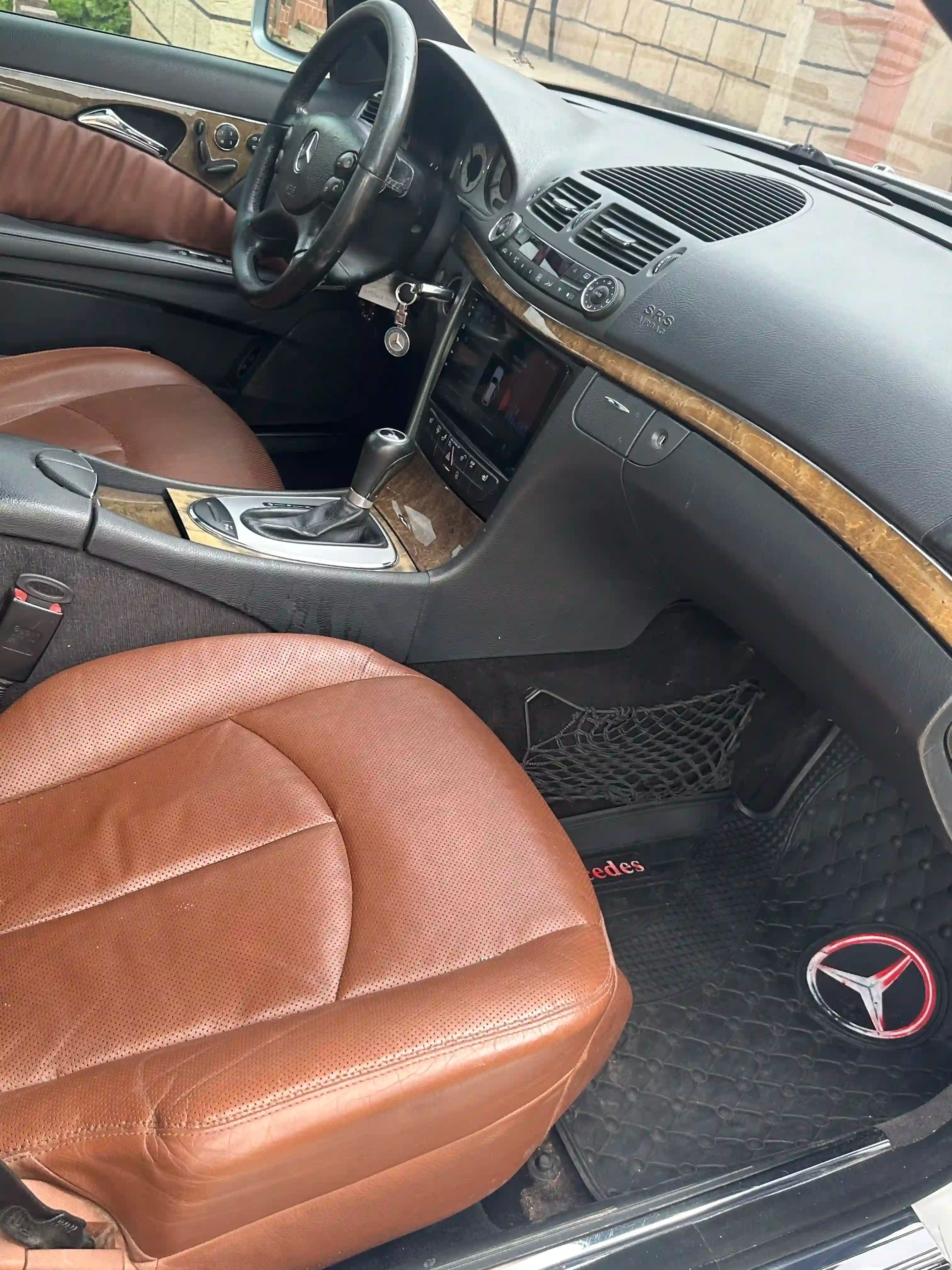 2005 مرسيدس بنز E CLASS - Image 7
