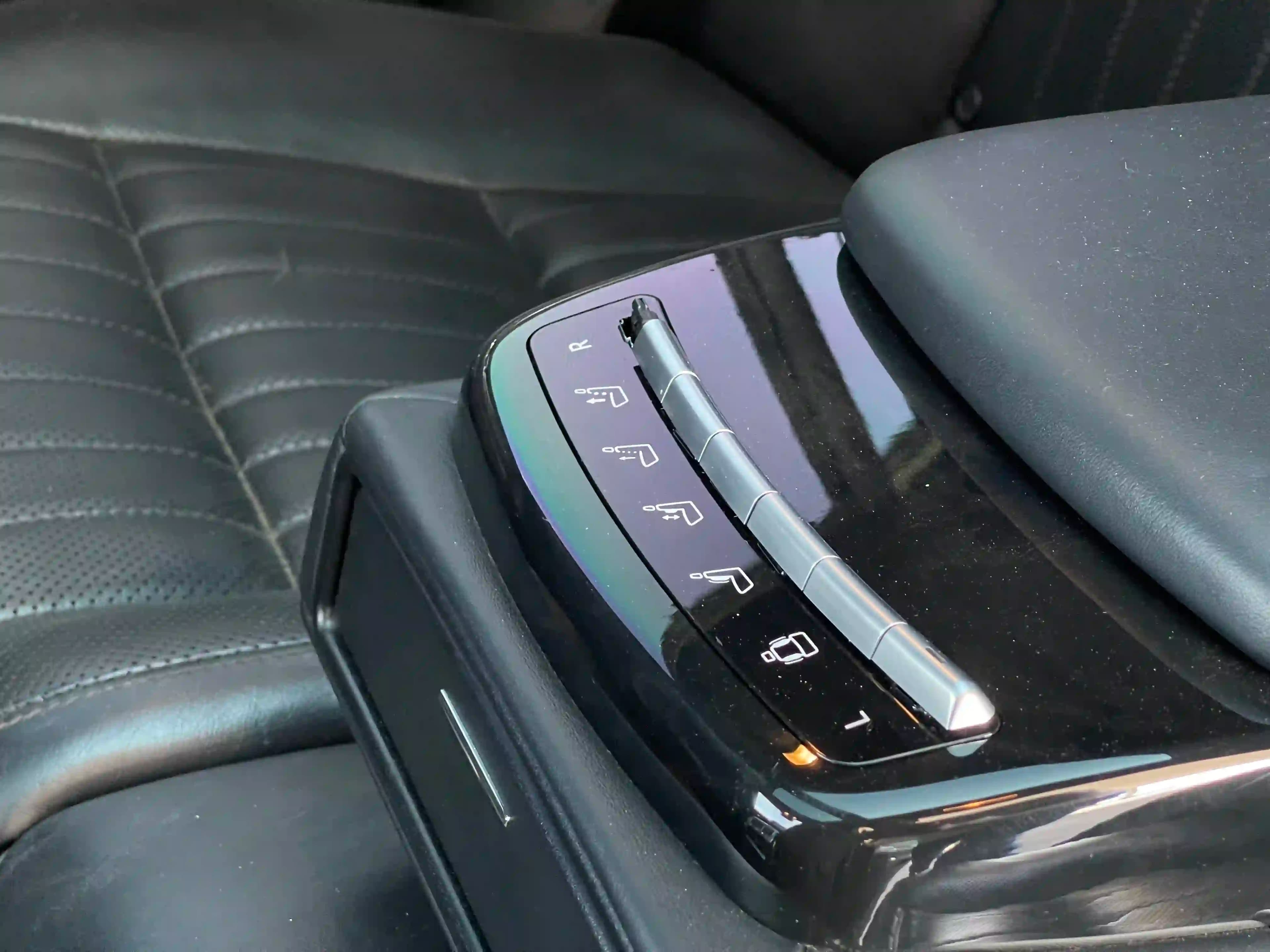 2013 مرسيدس بنز S CLASS - Image 16
