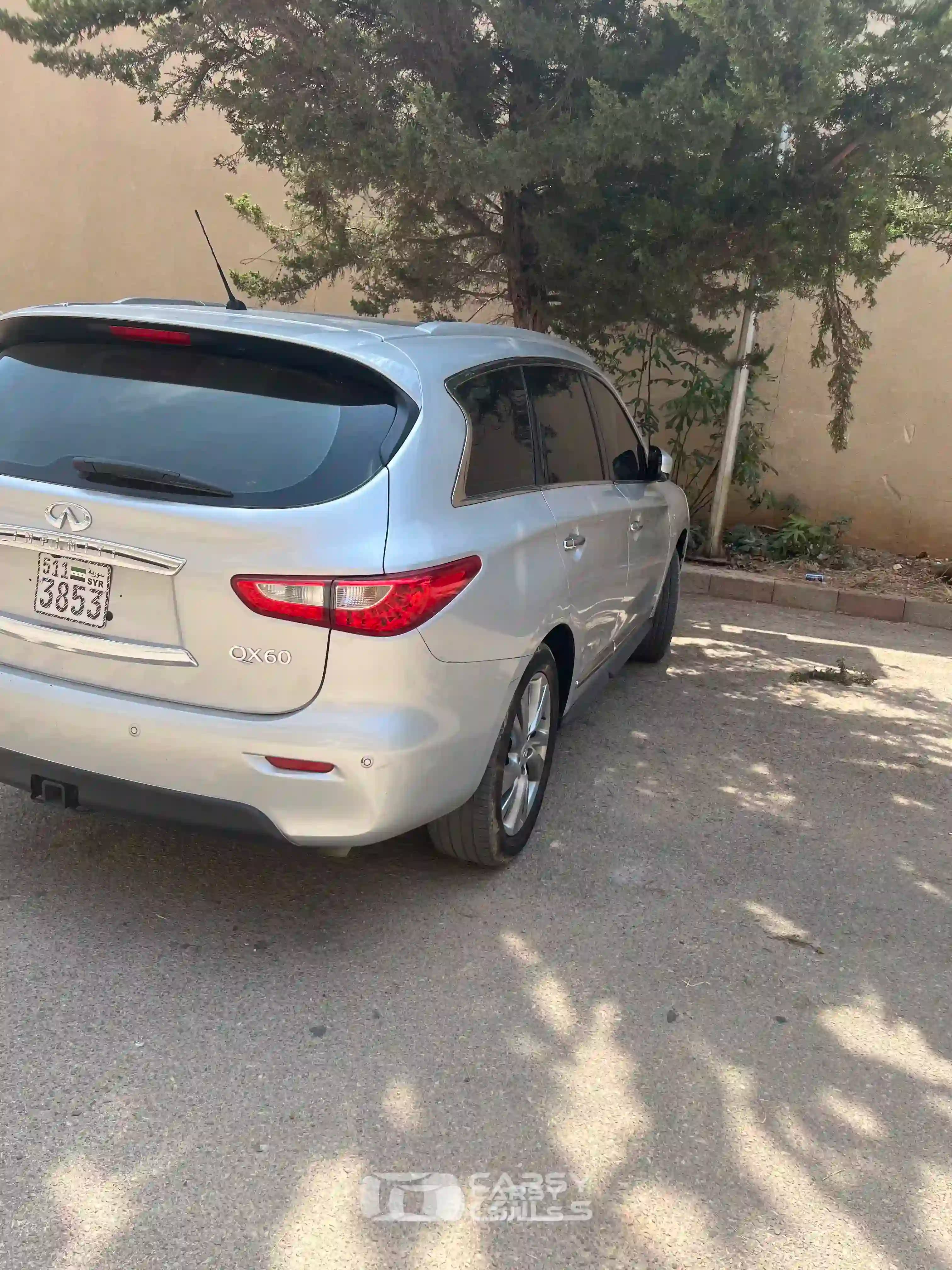 2014 إنفنتي QX60 - Image 2