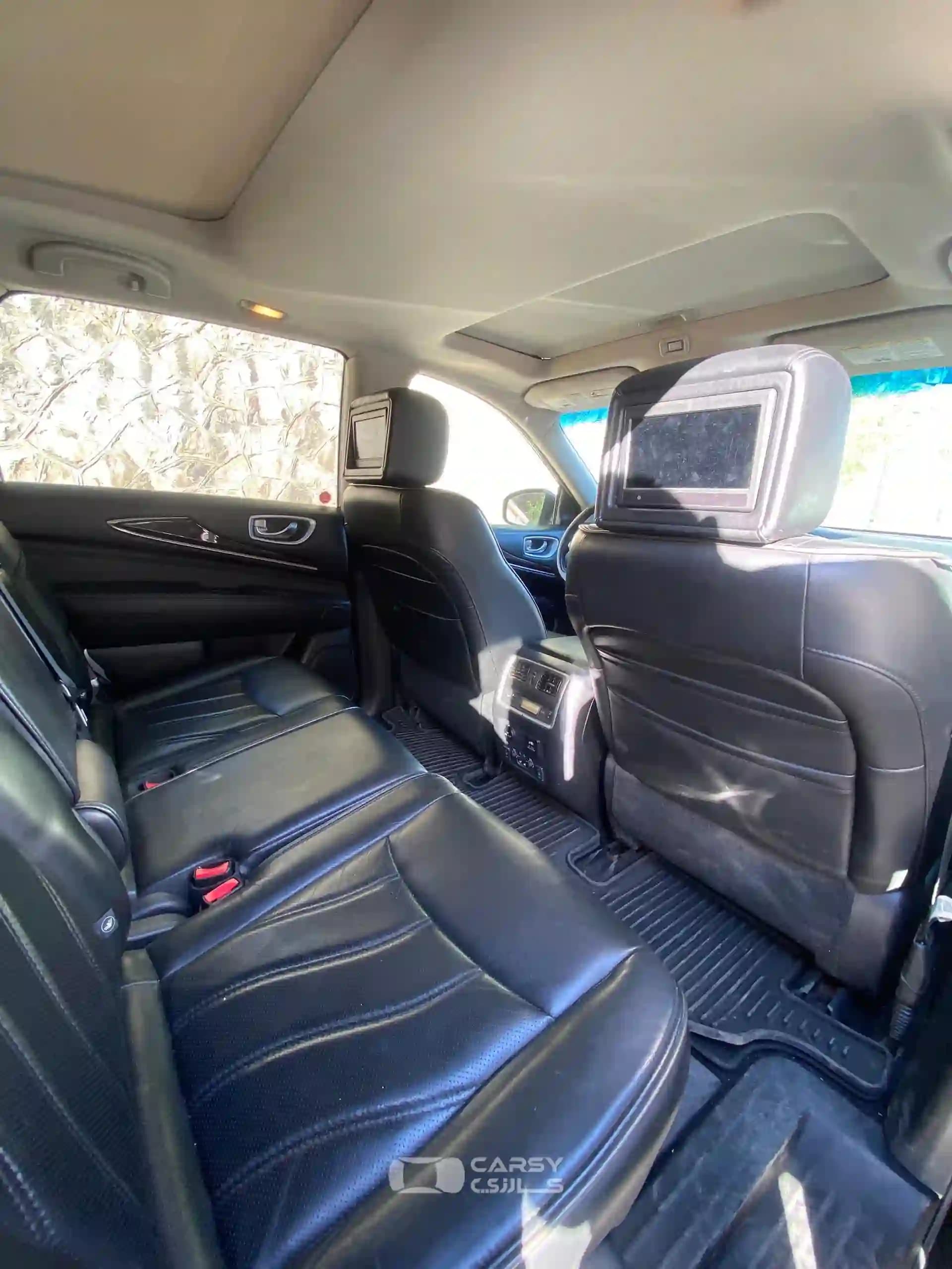 2015 إنفنتي QX60 - Image 4