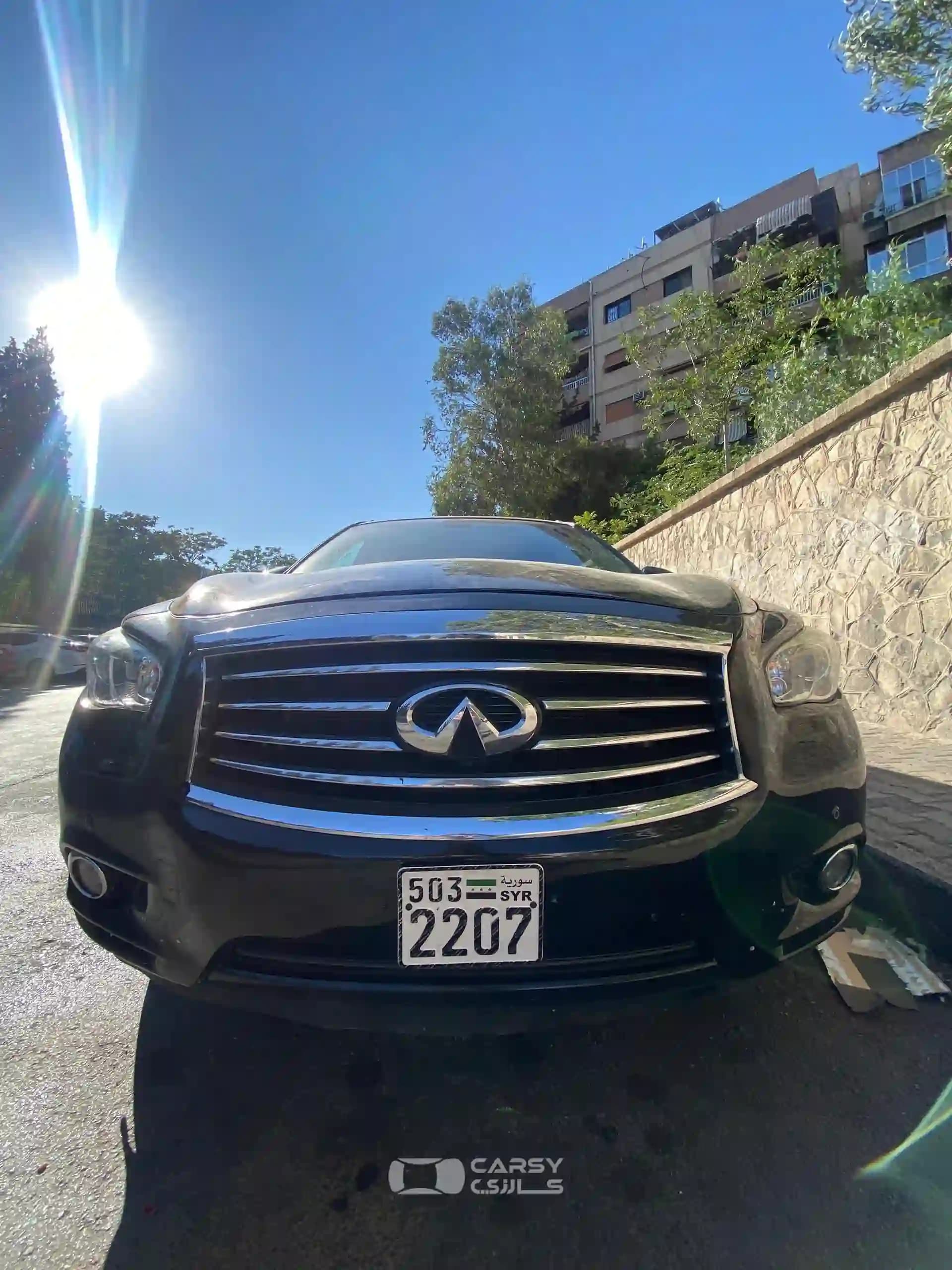 2015 إنفنتي QX60 - Image 13