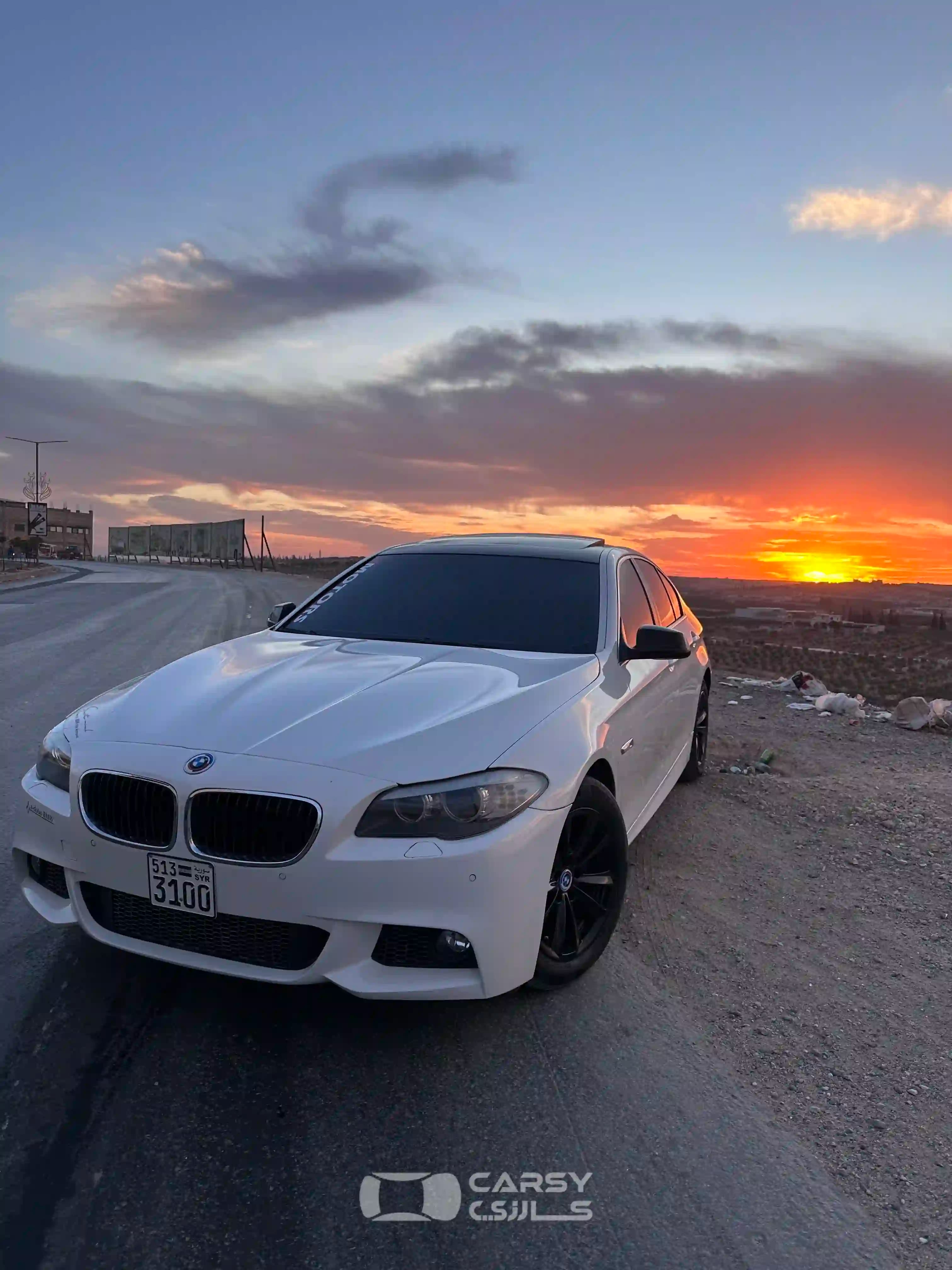 2012 بي إم دبليو SERIES 5 - Image 3
