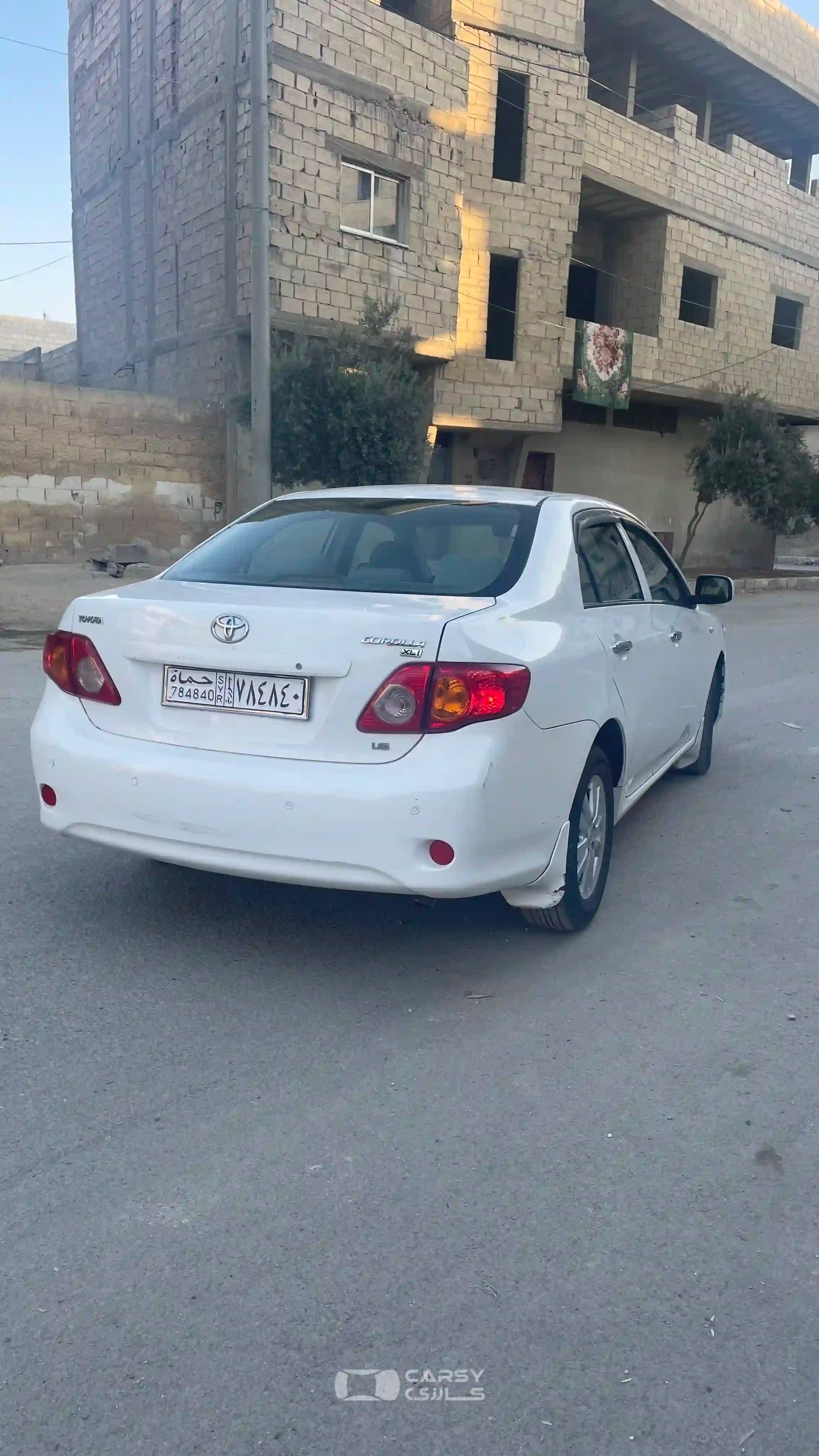 2010 تويوتا كورولا - Image 3