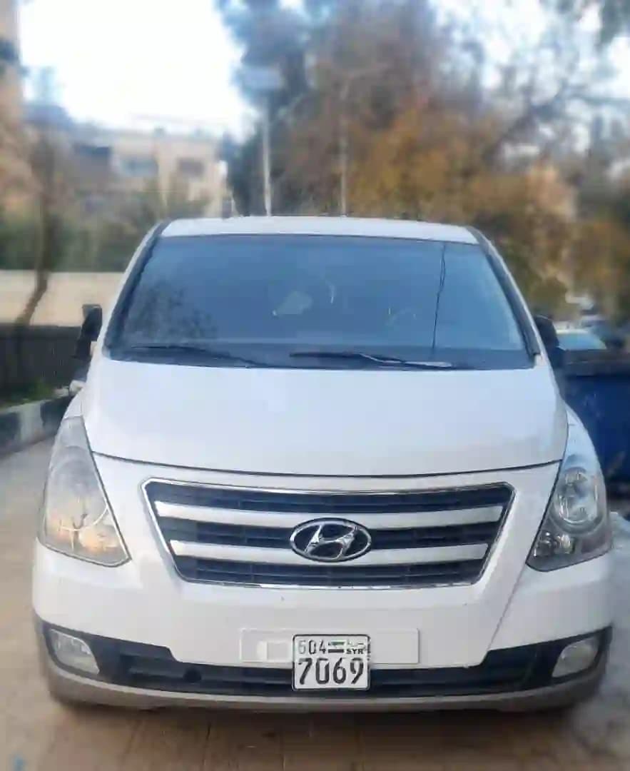 2016 هيونداي H1 - Image 1