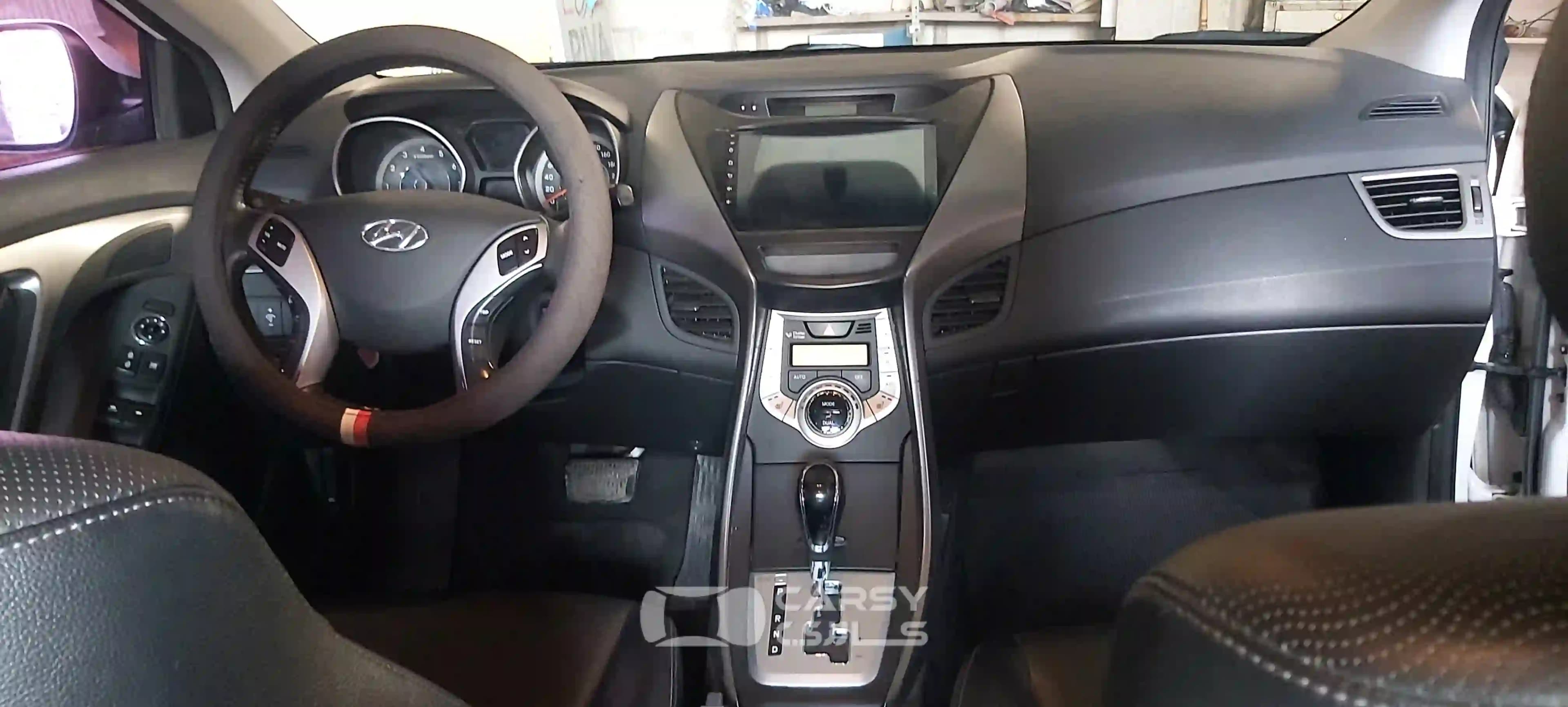 2012 هيونداي إلنترا - Image 5