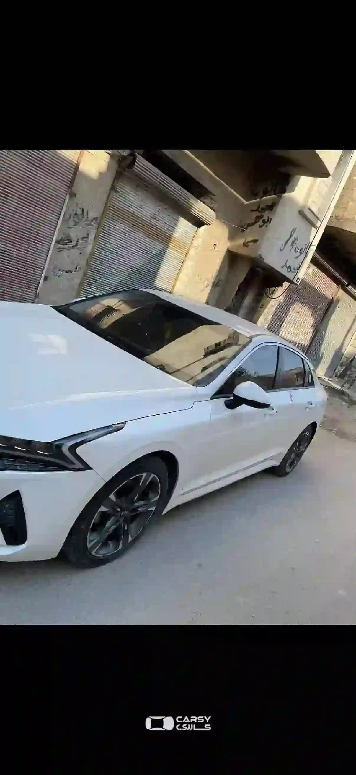 2021 كيا K5 - Image 7