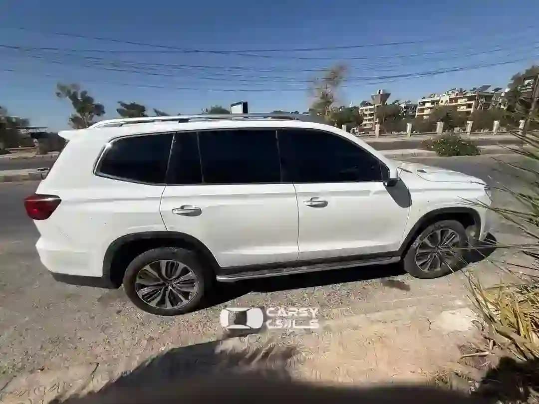 2022 أم جي سايبرستر - Image 4