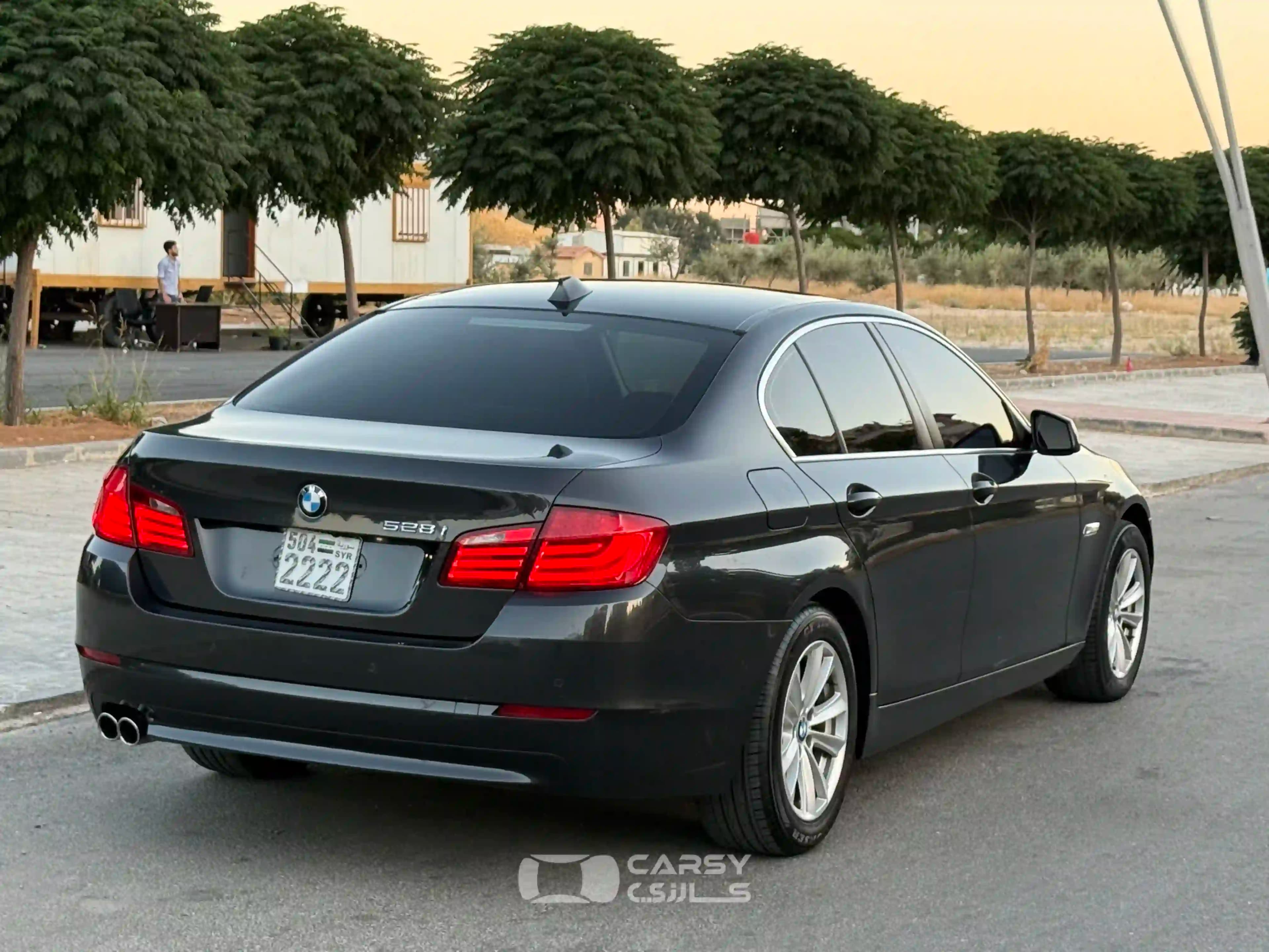 2011 بي إم دبليو SERIES 5 - Image 3